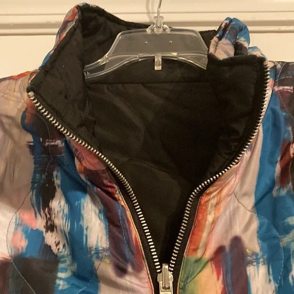 Light weight multi colors puffer jacket - Picture 4 of 11